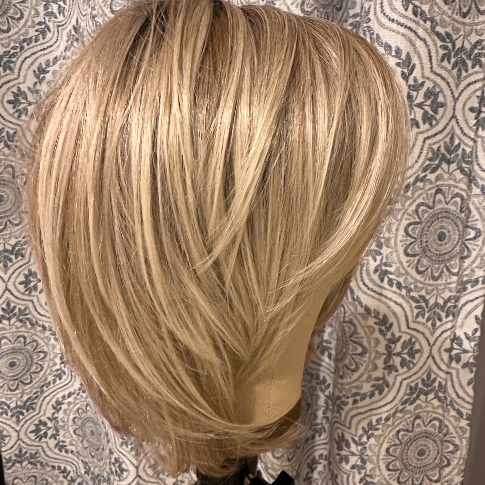 Raquel Welch Sincerely Yours Wig Shade is Biscuit, Style #RL 19/23SS.